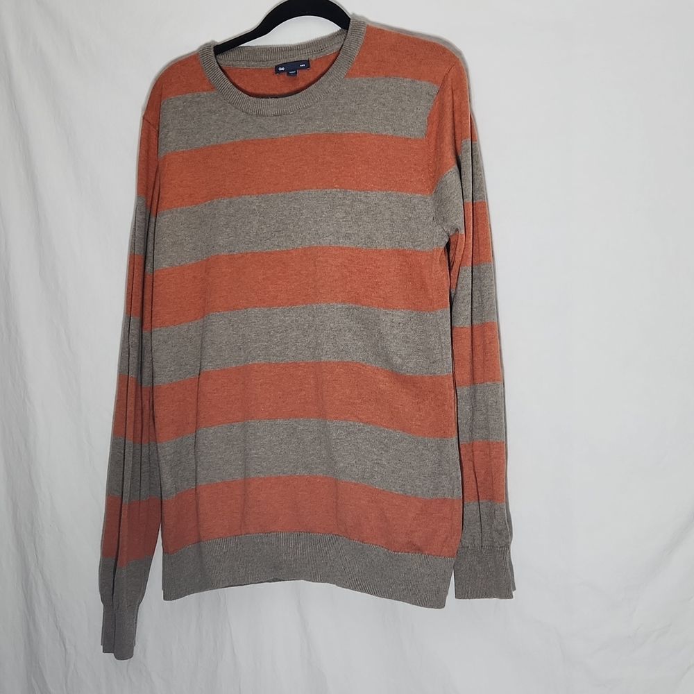 Gap, large, tan and orange